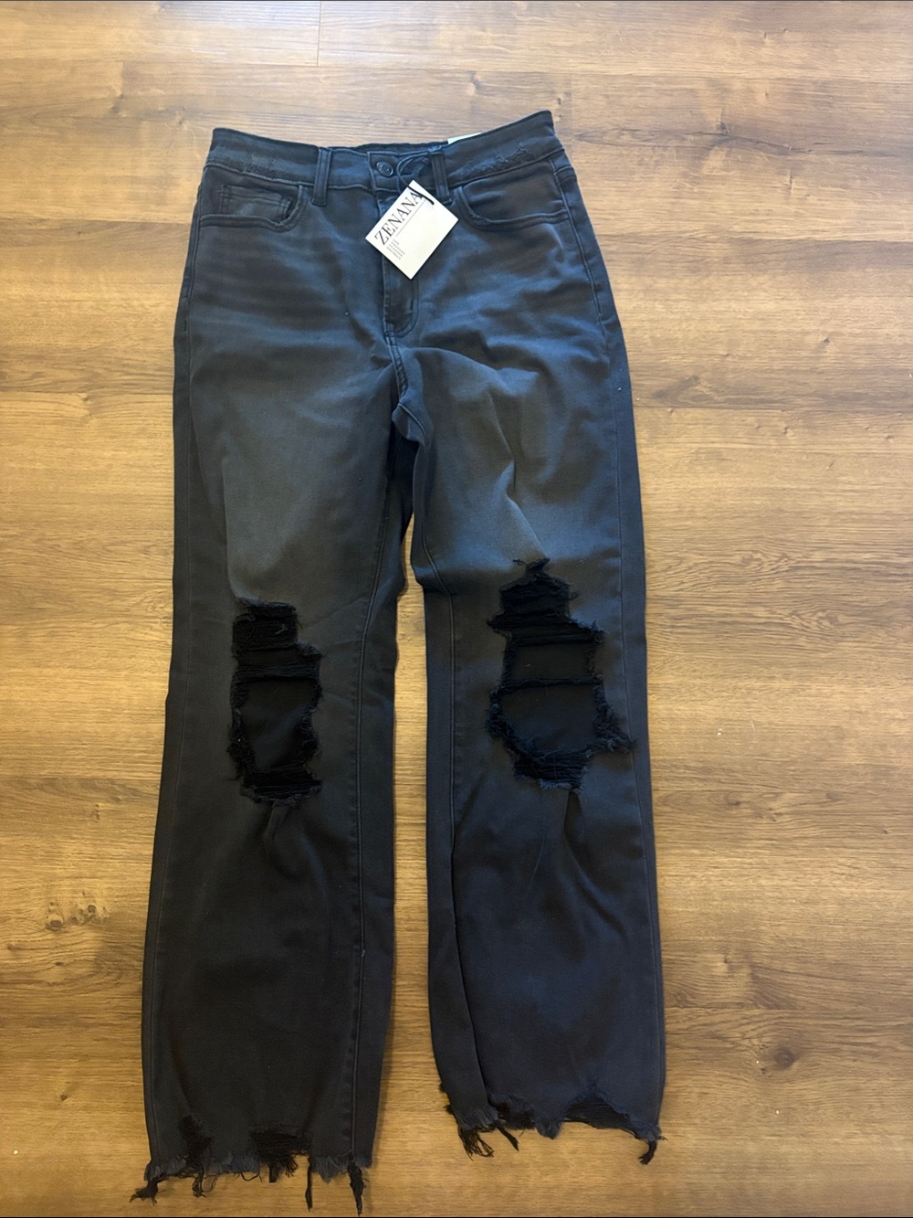 Zenana Outfitters Black Distressed Boyfriend Jeans NWT
